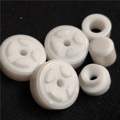 Boca de cerámica pulida el 15kv/Mm 1550C 2600C de la circona de la alta precisión