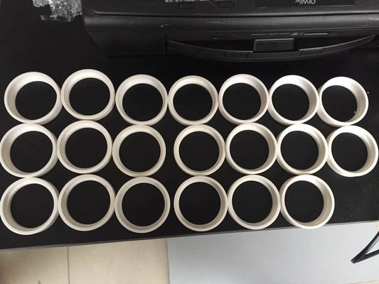 Aisladores eléctricos de cerámica mecánicos del anillo de cierre 1300HV de la circona de la precisión